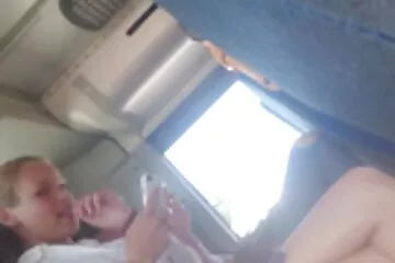 أمي الناضجة السمينة سكسي مترجم بل عربي يستمني ابنها الديك الضخم بقوة في الإباحية محلية الصنع