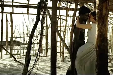ناضجة الملاعين على أربع وفي تشكل سكسيمترجم عربي 77 على السرير.