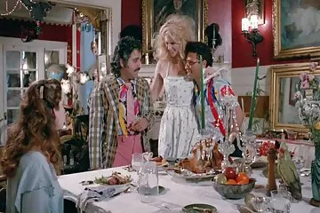 عم متمرس يمارس الجنس مع فتاة آسيوية فيلم سكسي اجنبي مترجم صغيرة