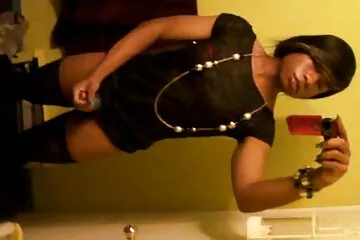 أكل افلام سكسي مترجمة كس لزوجة شخص آخر أثناء حديثها مع زوجها عبر الهاتف